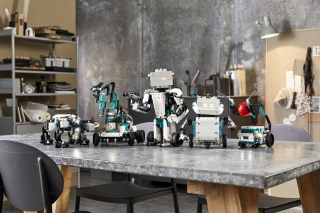 Bộ sản phẩm Mindstorms mới của Lego cho phép trẻ em tự chế tạo robot biết nói, biết đi
